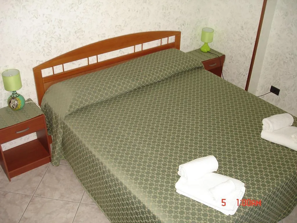 Frühstückspension B&B Garzia Marinella  Italien